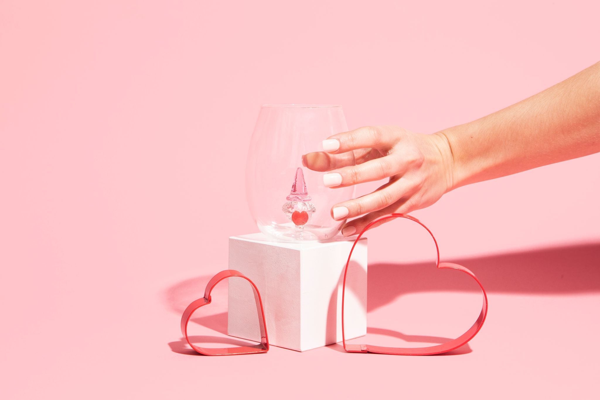 valentines day wine glasses, painted stemless wine glasses, cute stemless wine glasses, unique stemless wine glasses
