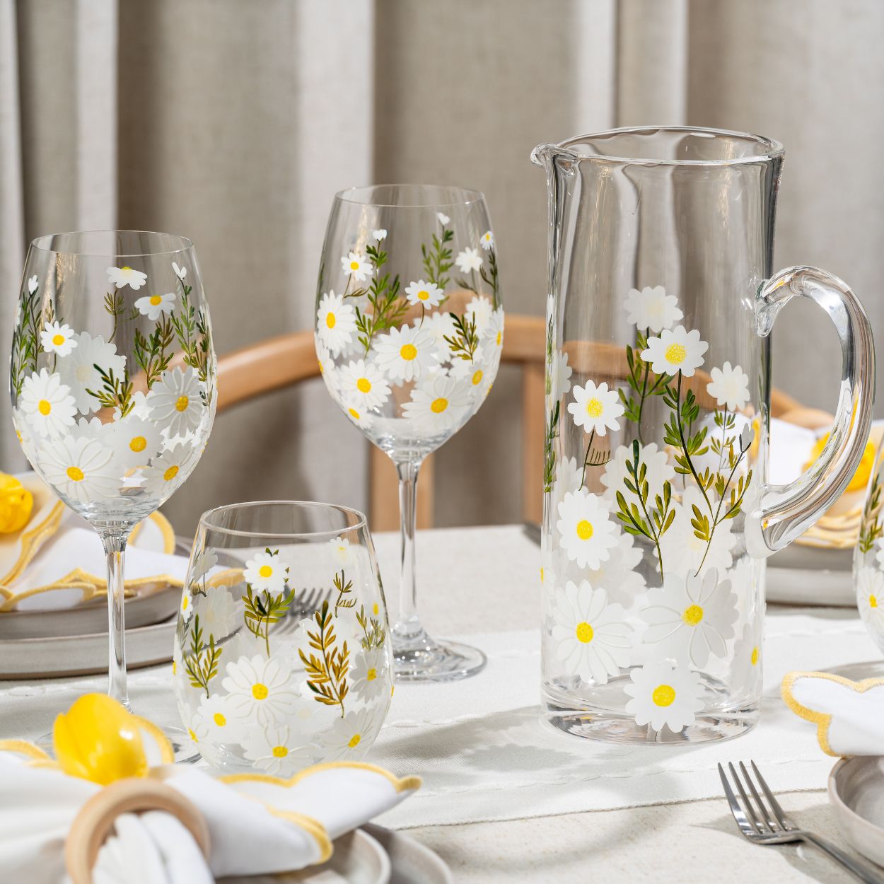 Painted Daisy Wine Glasses