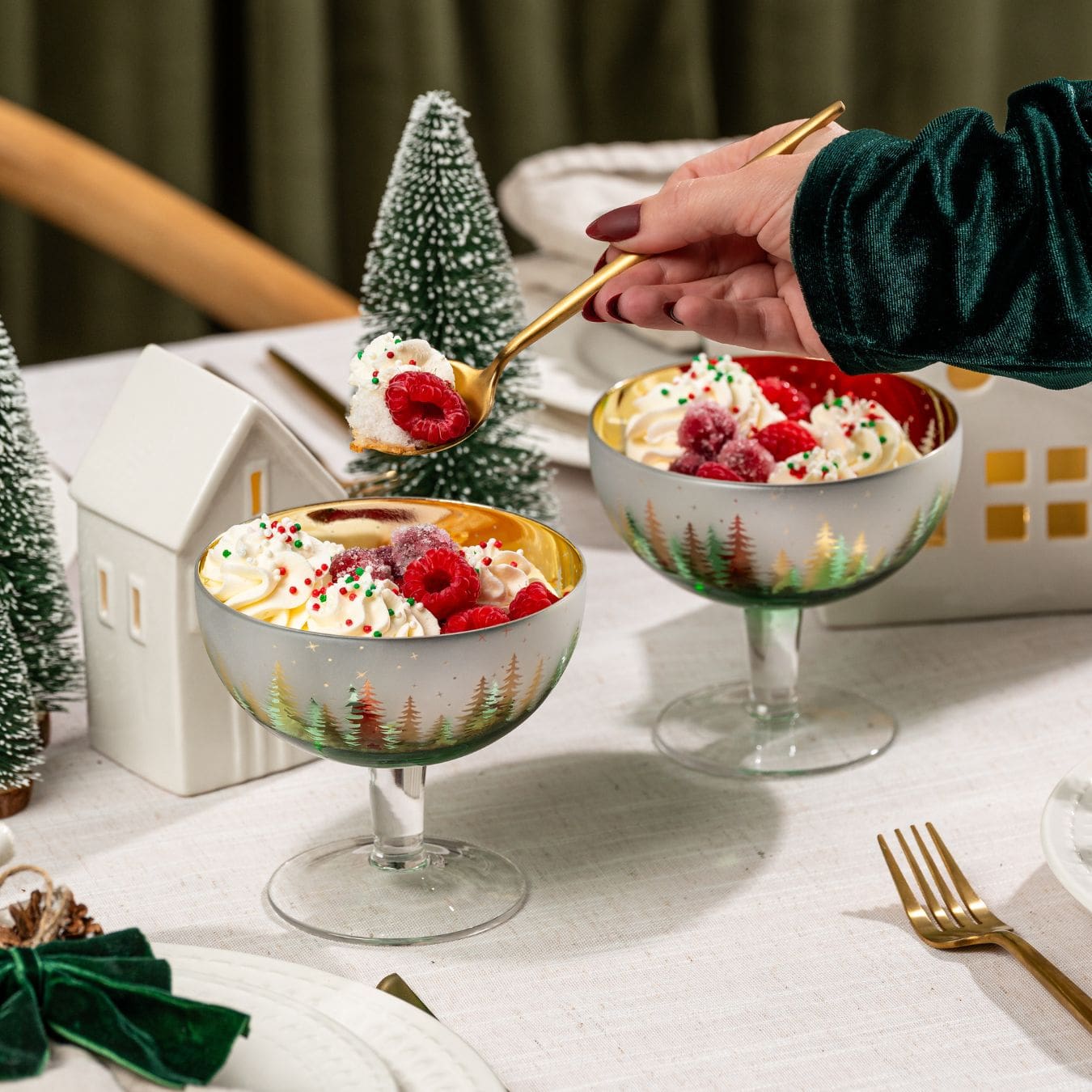 Green Pine Tree Dessert Bowls