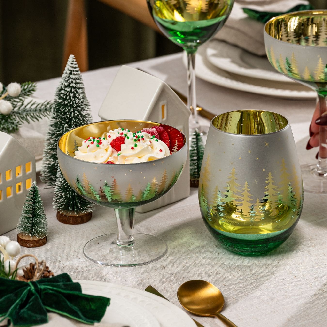 Green Pine Tree Dessert Bowls