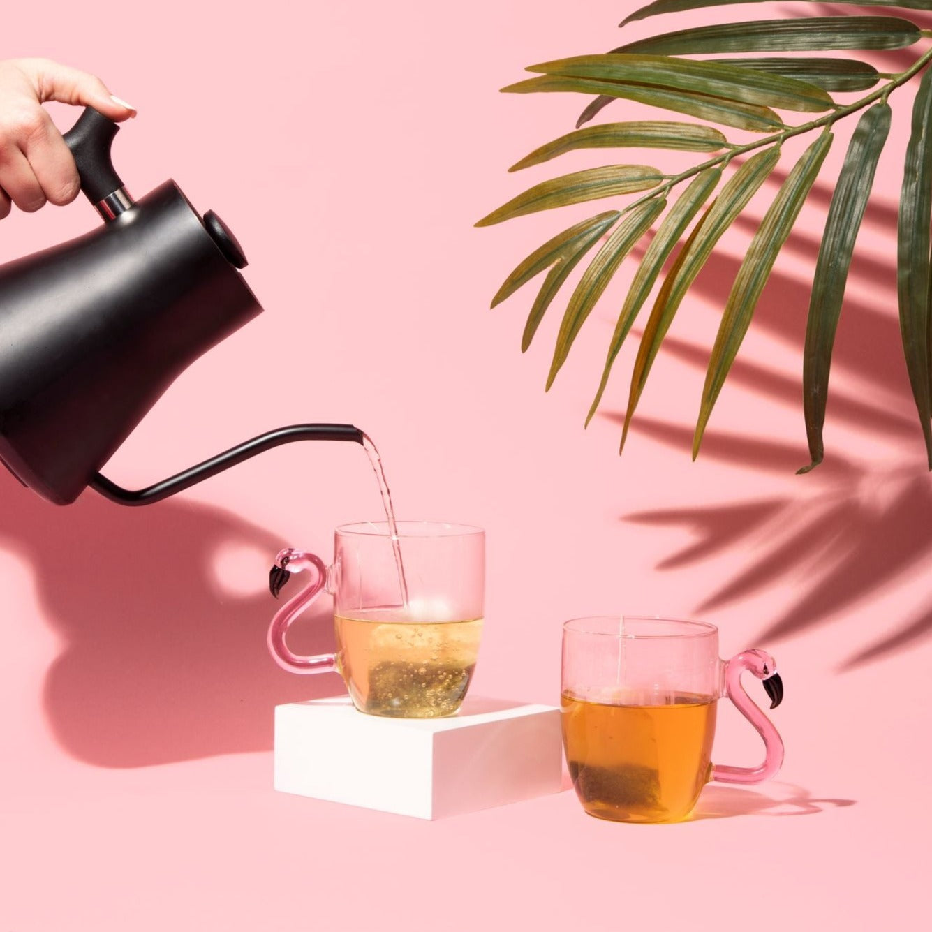 flamingo glass, flamingo glasses, flamingo glassware, flamingo glass cup, glass mug with handle, clear glass coffee mugs, glass mugs, glass coffee mugs, glass cup sets, 