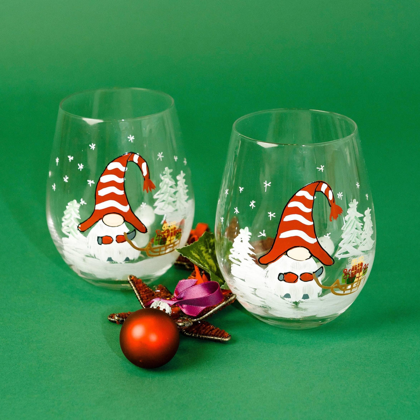 Gnome Wine Glasses (Set of 2) | Painted Wine Glass | Christmas Wine Glasses | Winter Gnome | Gnome Gifts | Christmas Gnome | Christmas Gifts
